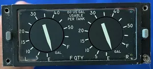 TRANSICOIL DUAL ANALOG MODULE FUEL QUANTITY INDICATOR P/N 9A4060 PIPER 599-589